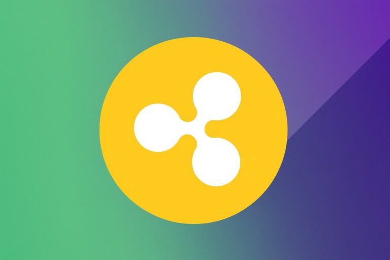 XRP Triangle Signals 16% Downside as Long-Term Fractal Reloads